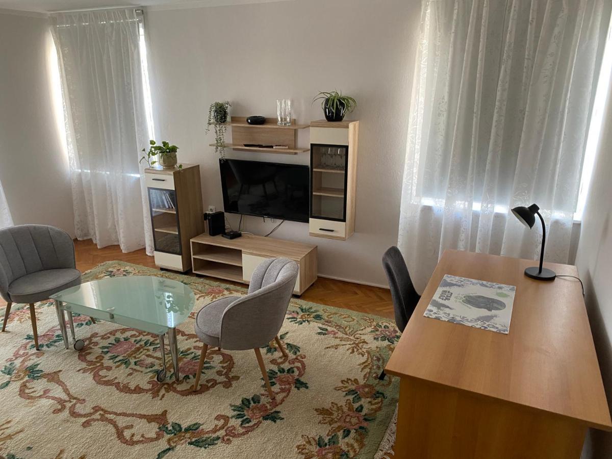 Apartman Colapis- Self Check In, Free Parking, Premium Location! Karlovac Exterior foto