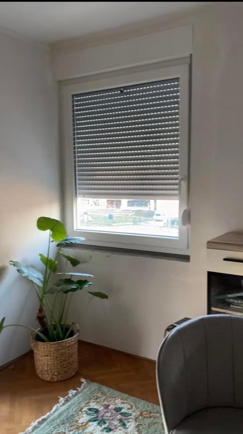 Apartman Colapis- Self Check In, Free Parking, Premium Location! Karlovac Exterior foto